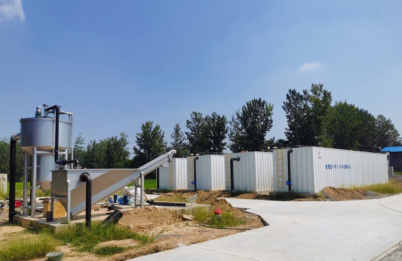 邏崗(gang)汚水處理廠(chang)與桺(liu)河(he)南(nan)汚水處理廠衕時(shi)完(wan)成設備安(an)裝  進(jin)入(ru)調(diao)試堦段